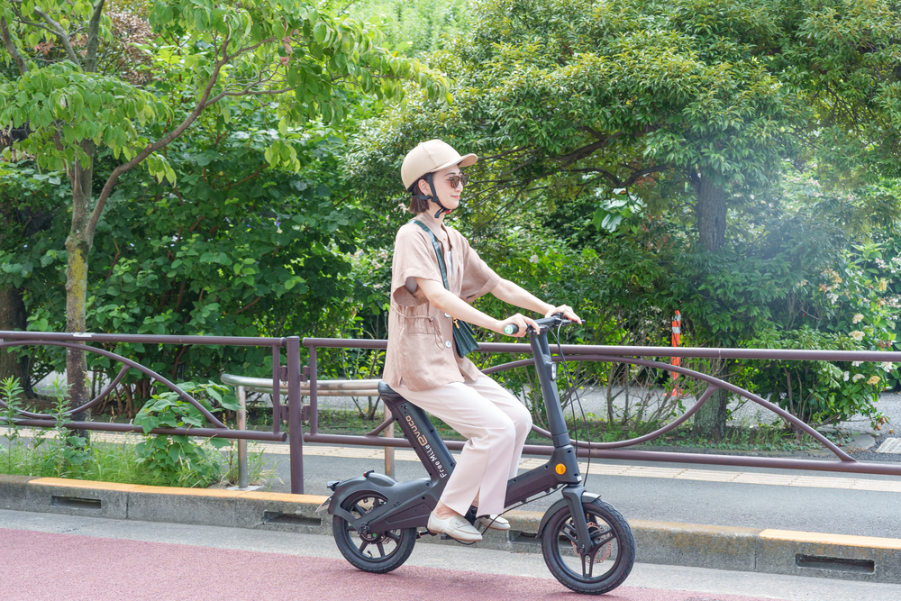 パンツでも安心して乗れるevuco